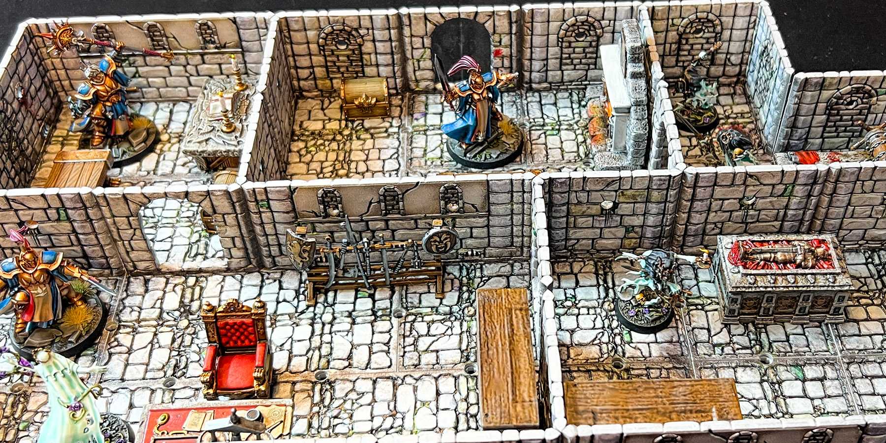 Showcase: Dungeons and Lasers